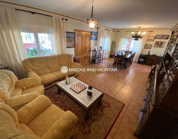 5 quarto Moradia para venda em Denia - 520 000 € (Ref: 7260455)