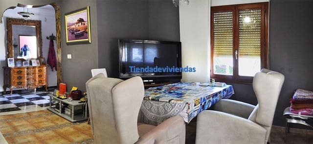 Chalet de 6 habitaciones en Dénia en venta con piscina - 850.000 € (Ref: 7352228)