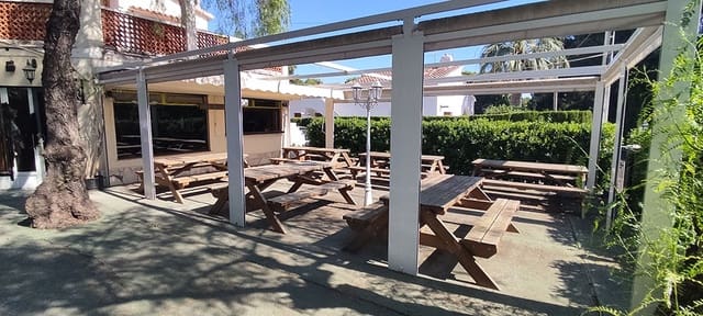 Chalet de 3 habitaciones en Dénia en venta - 550.000 € (Ref: 7352239)