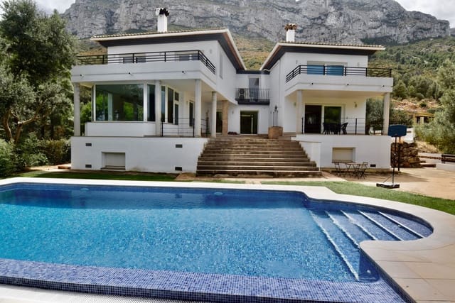 6 camera da letto Villa in vendita in Dénia con piscina - 1.050.000 € (Rif: 7377142)