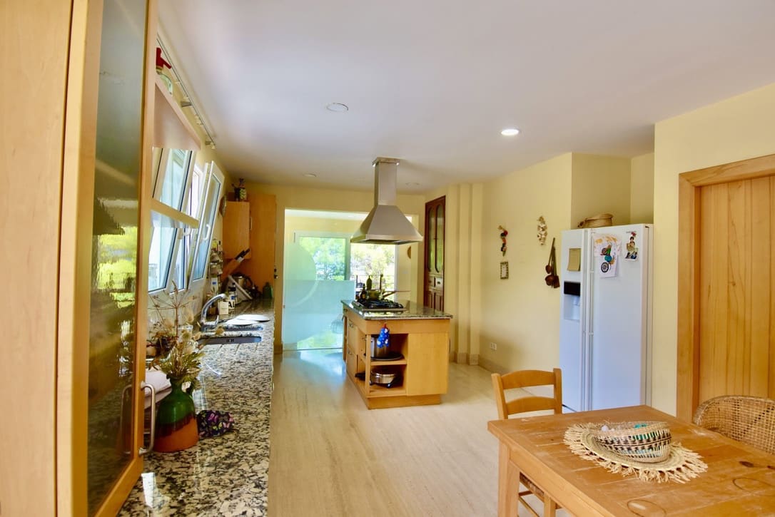 6 soveværelse Villa til salg i Denia med swimmingpool - € 1.050.000 (Ref: 7377142)