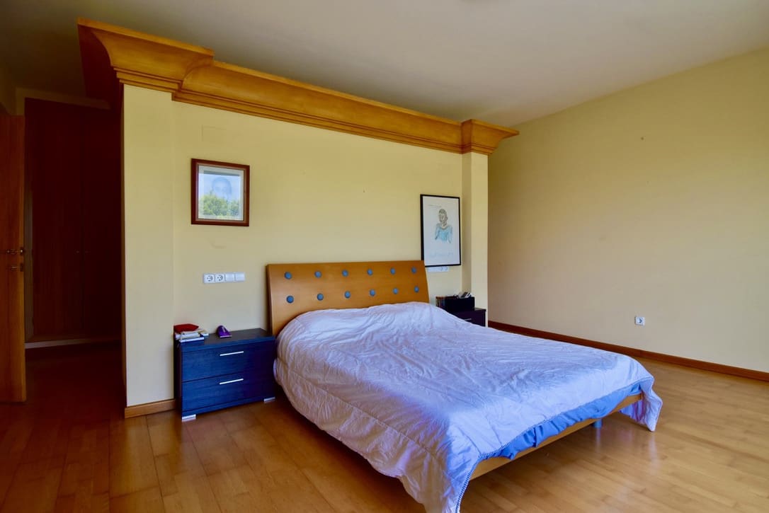 6 soveværelse Villa til salg i Denia med swimmingpool - € 1.050.000 (Ref: 7377142)