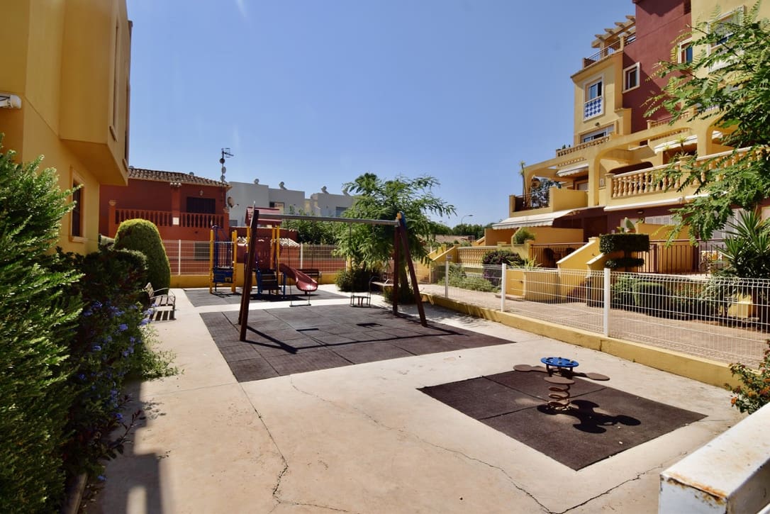 2 quarto Apartamento para venda em Denia com piscina - 273 000 € (Ref: 7395872)