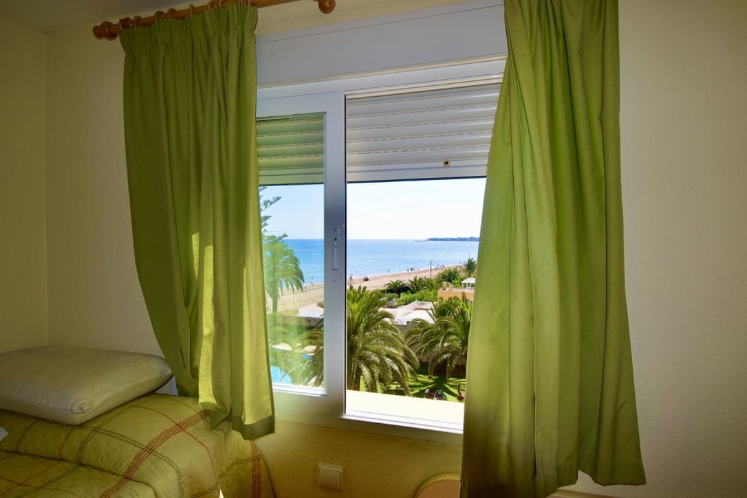 2 quarto Apartamento para venda em Denia com piscina - 273 000 € (Ref: 7395872)