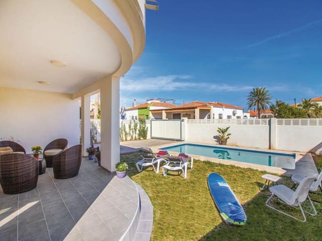 4 slaapkamer Villa te koop in Dénia - € 645.000 (Ref: 7433297)