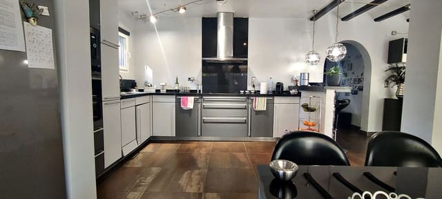 3 quarto Moradia para venda em Dénia com piscina garagem - 475 000 € (Ref: 7439026)