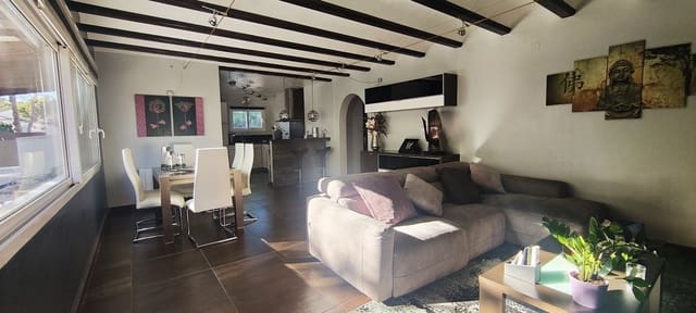 3 quarto Moradia para venda em Dénia com piscina garagem - 475 000 € (Ref: 7439026)