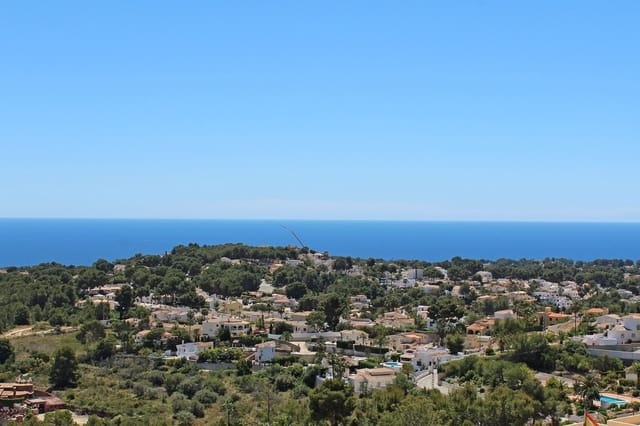 Chalet de 5 habitaciones en Moraira, Teulada-Moraira en venta - 670.000 € (Ref: 7477506)