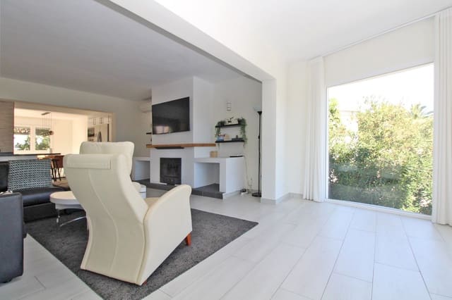 4 makuuhuone Huvila myytävänä paikassa Benissa - 660 000 € (Ref: 7477526)