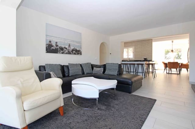 4 makuuhuone Huvila myytävänä paikassa Benissa - 660 000 € (Ref: 7477526)