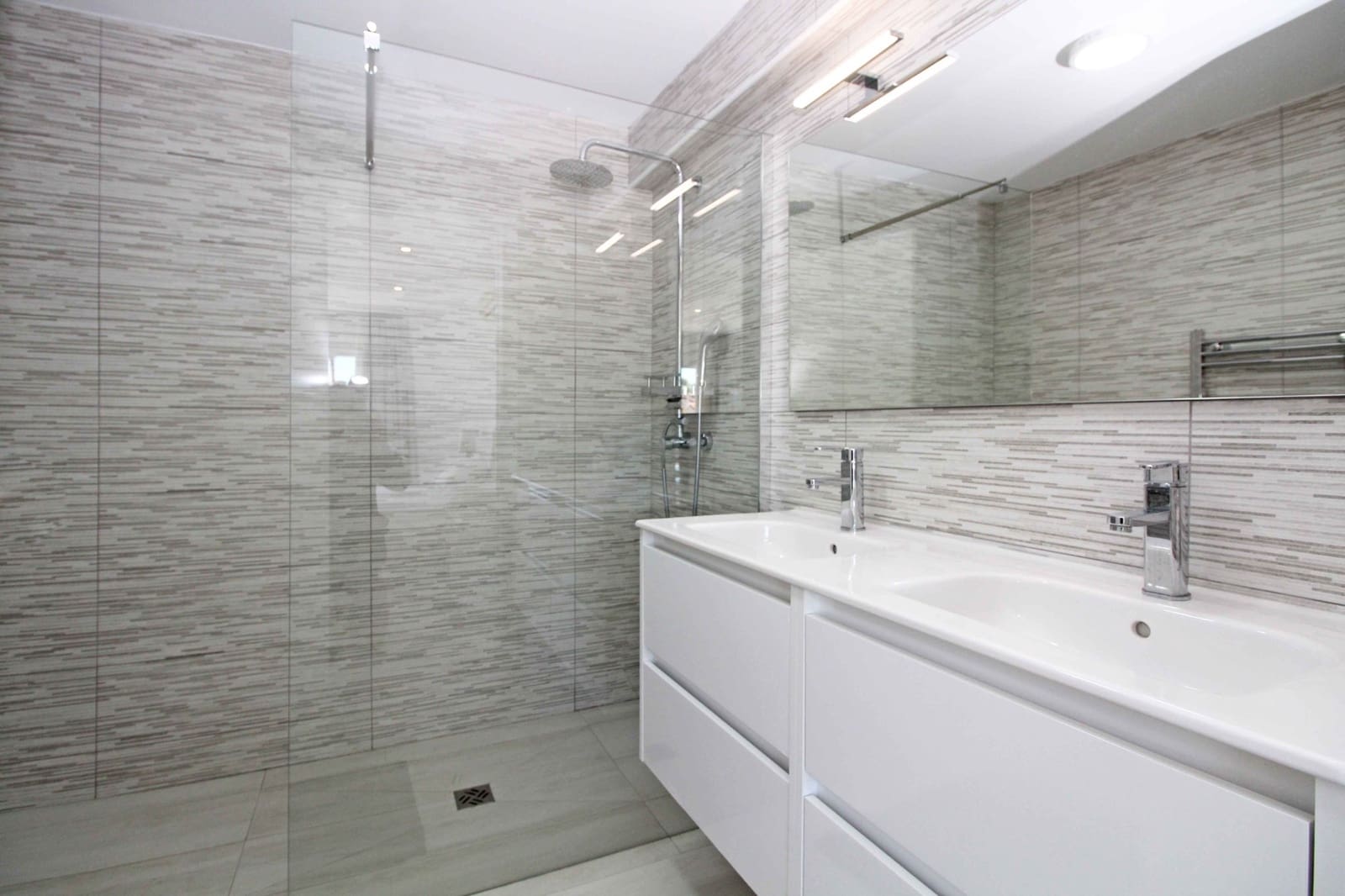 4 makuuhuone Huvila myytävänä paikassa Benissa - 660 000 € (Ref: 7477526)