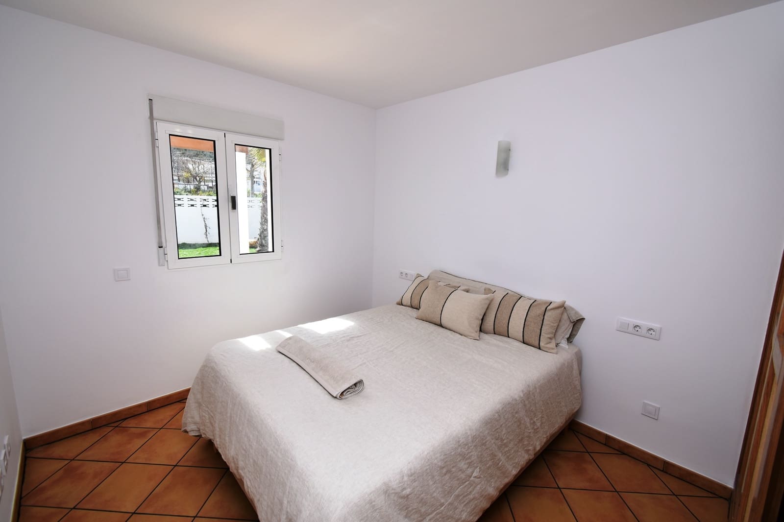 3 sovrum Villa till salu i Denia med pool garage - 369 000 € (Ref: 7514094)