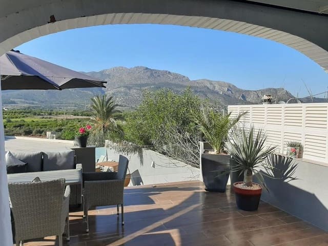 3 bedroom Villa for sale in Orba - € 450,000 (Ref: 7528556)