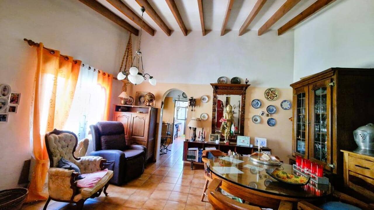 4 soveværelse Villa til salg i Lliber - € 280.000 (Ref: 7576266)