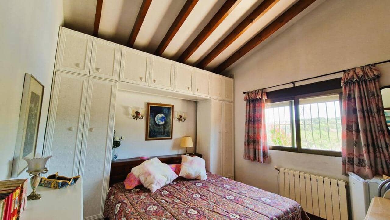 4 soveværelse Villa til salg i Lliber - € 280.000 (Ref: 7576266)