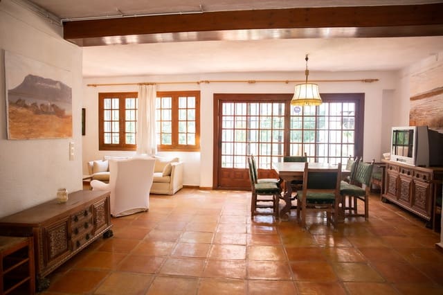 8 sypialnia Finka/Dom wiejski na sprzedaż w El Montgó, Dénia - 1 250 000 € (Ref: 7664141)