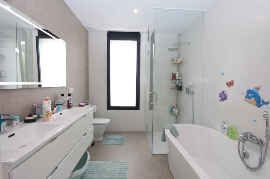 4 soverom Villa til salgs i Moraira med svømmebasseng - € 1 250 000 (Ref: 7733144)