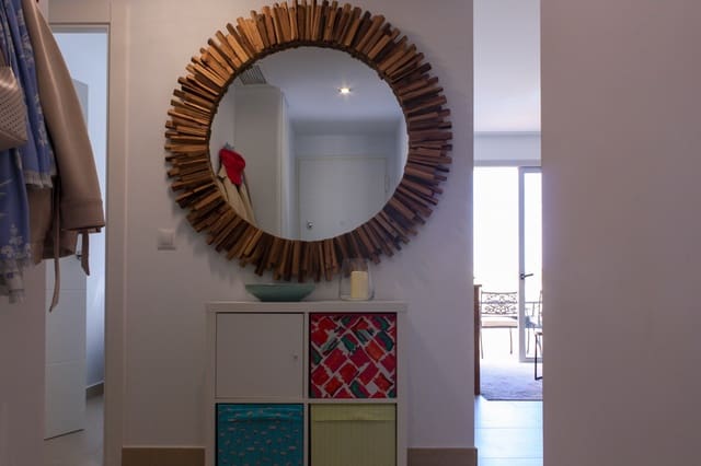 Apartamento de 2 habitaciones en Dénia en venta con piscina garaje - 350.000 € (Ref: 7733160)