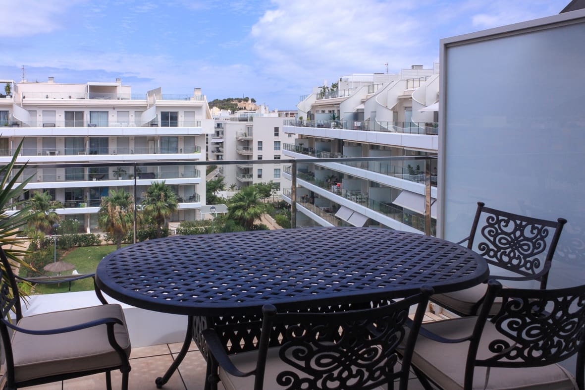 Apartamento de 2 habitaciones en Dénia en venta con piscina garaje - 350.000 € (Ref: 7733160)