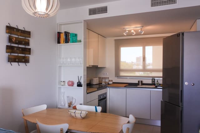 Apartamento de 2 habitaciones en Dénia en venta con piscina garaje - 350.000 € (Ref: 7733160)