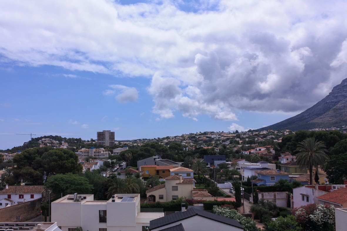 Apartamento de 2 habitaciones en Dénia en venta con piscina garaje - 350.000 € (Ref: 7733160)