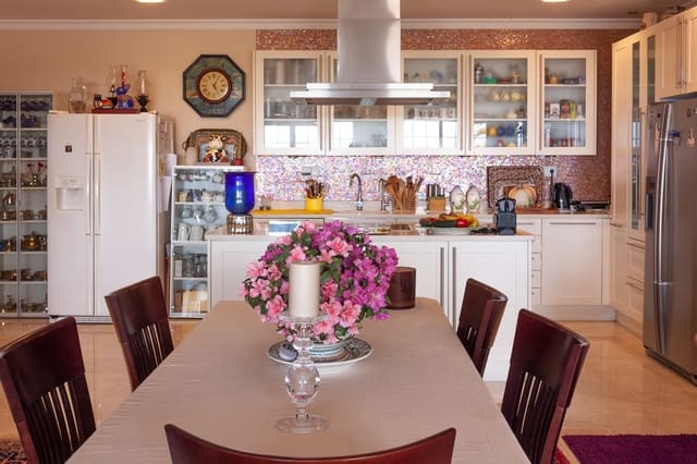 Apartamento de 3 habitaciones en Dénia en venta con piscina garaje - 495.000 € (Ref: 7733165)