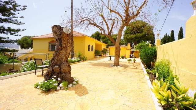 3 Zimmer Villa zu verkaufen in Altea - 750.000 € (Ref: 7783538)