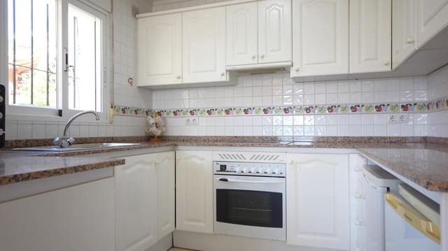 3 soveværelse Villa til salg i Alcalalí / Alcanalí med swimmingpool - € 295.000 (Ref: 7783554)