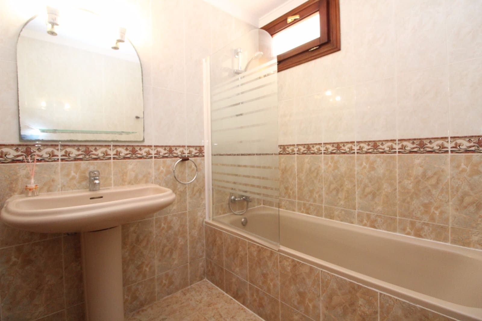 4 sovrum Villa till salu i Moraira - 595 000 € (Ref: 7783559)