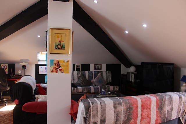 Chalet de 4 habitaciones en Dénia en venta con piscina - 850.000 € (Ref: 7818769)