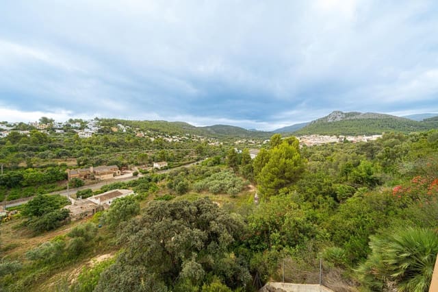 5 bedroom Villa for sale in Orba with pool - € 499,000 (Ref: 7818777)