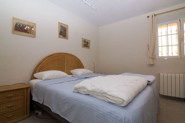 3 soveværelse Villa til salg i Pedreguer med swimmingpool garage - € 355.000 (Ref: 7818780)