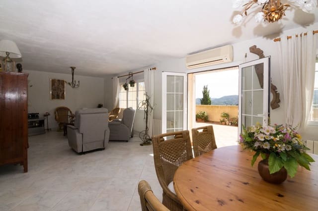 3 soveværelse Villa til salg i Pedreguer med swimmingpool garage - € 355.000 (Ref: 7818780)