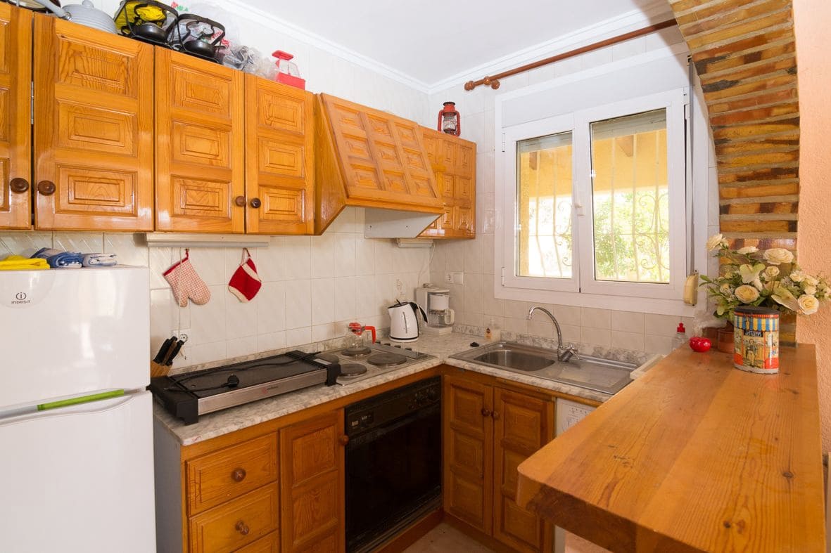 3 soveværelse Villa til salg i Pedreguer med swimmingpool garage - € 355.000 (Ref: 7818780)