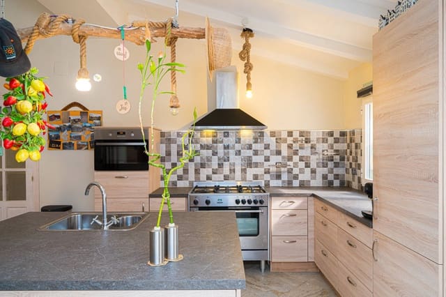 3 quarto Moradia para venda em Llíber com piscina - 415 000 € (Ref: 7937150)