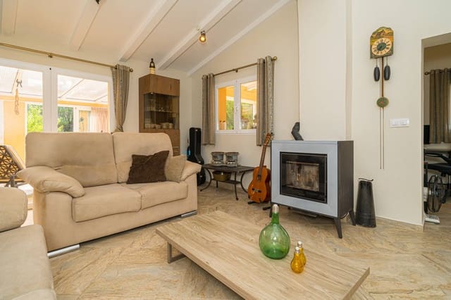 3 quarto Moradia para venda em Llíber com piscina - 415 000 € (Ref: 7937150)