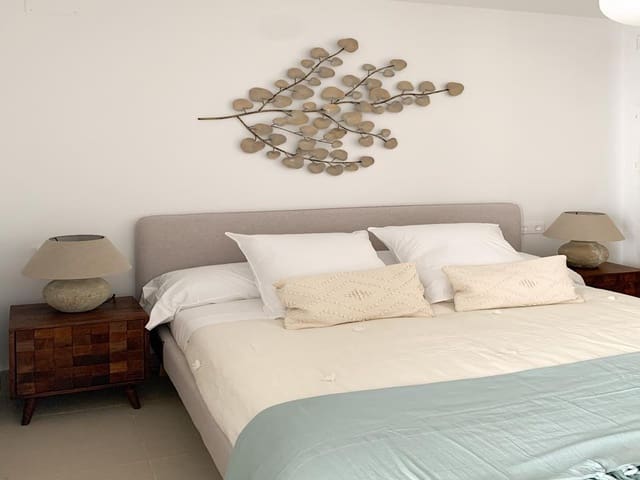 2 soverom Penthouse til salgs i Altea med svømmebasseng - € 415 000 (Ref: 8017950)