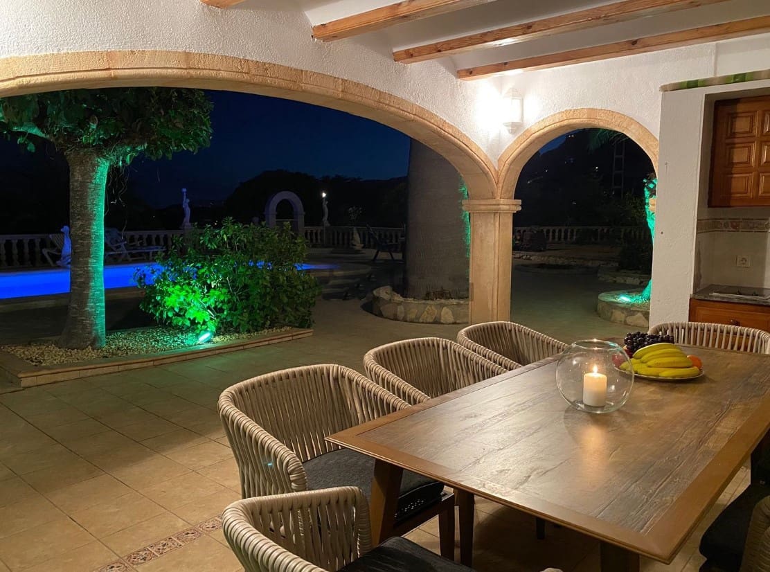 4 Zimmer Villa zu verkaufen in Benissa - 1.500.000 € (Ref: 8017958)