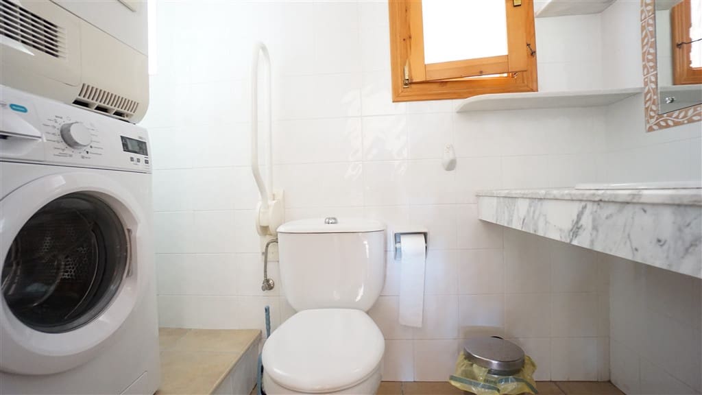 5 slaapkamer Villa te koop in Benissa - € 449.000 (Ref: 8017970)