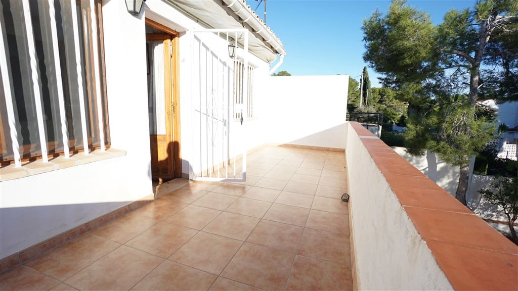5 slaapkamer Villa te koop in Benissa - € 449.000 (Ref: 8017970)