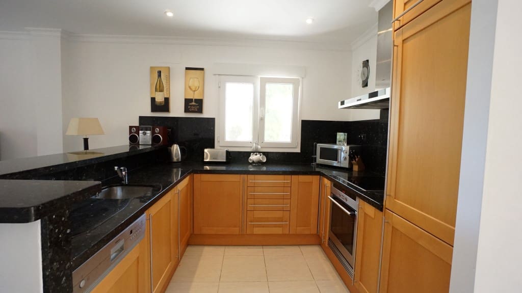 2 slaapkamer Appartement te koop in Benissa - € 235.000 (Ref: 8017975)