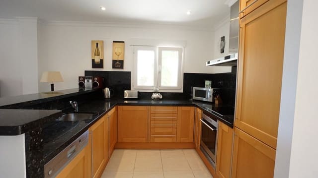 2 slaapkamer Appartement te koop in Benissa - € 235.000 (Ref: 8017975)