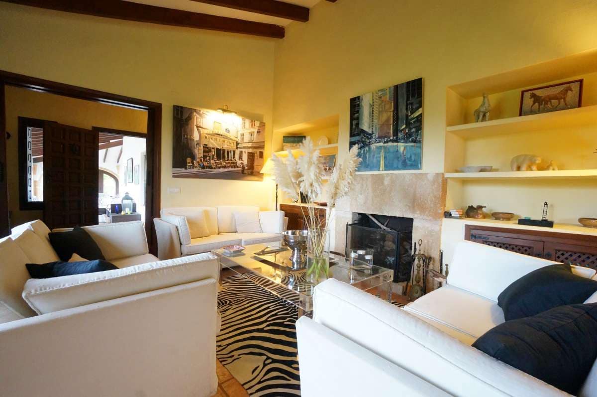 5 makuuhuone Huvila myytävänä paikassa Javea / Xabia - 1 280 000 € (Ref: 8017976)