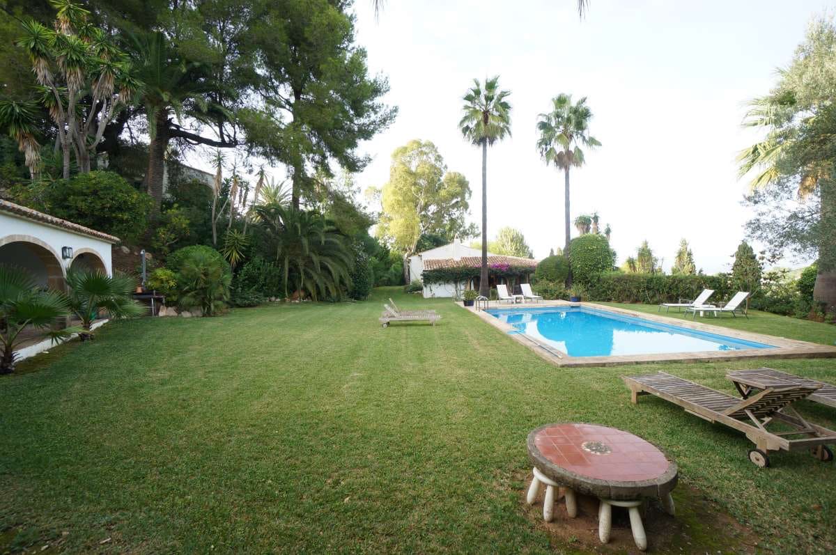 5 makuuhuone Huvila myytävänä paikassa Javea / Xabia - 1 280 000 € (Ref: 8017976)