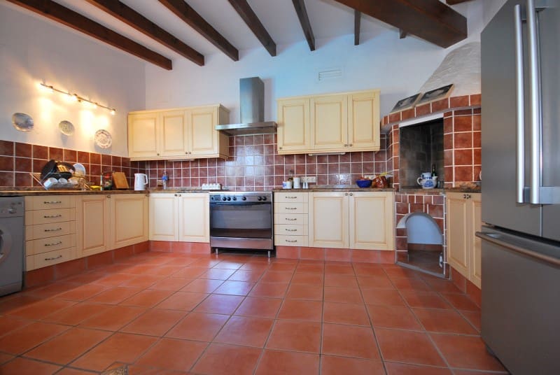 Chalet de 6 habitaciones en Benissa en venta - 595.000 € (Ref: 8017984)