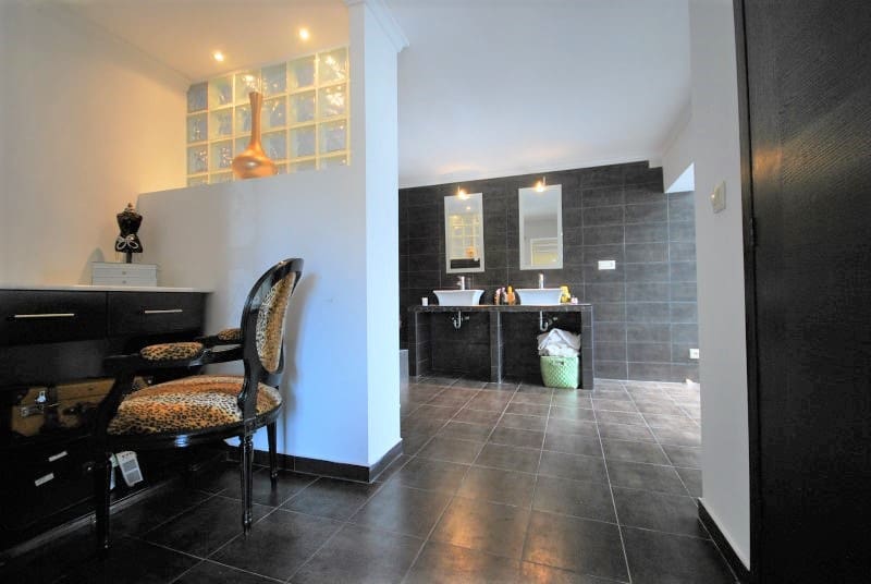 Chalet de 6 habitaciones en Benissa en venta - 595.000 € (Ref: 8017984)