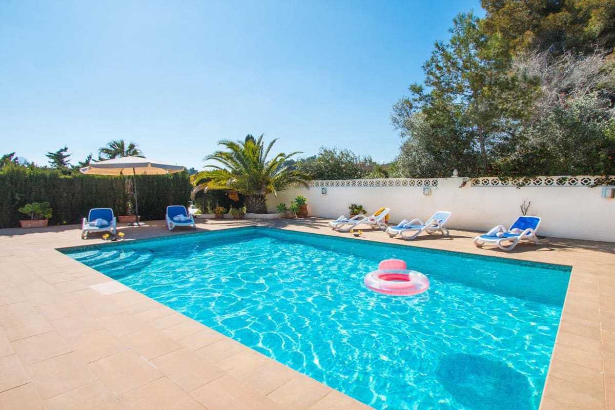 Chalet de 6 habitaciones en Benissa en venta - 595.000 € (Ref: 8017984)