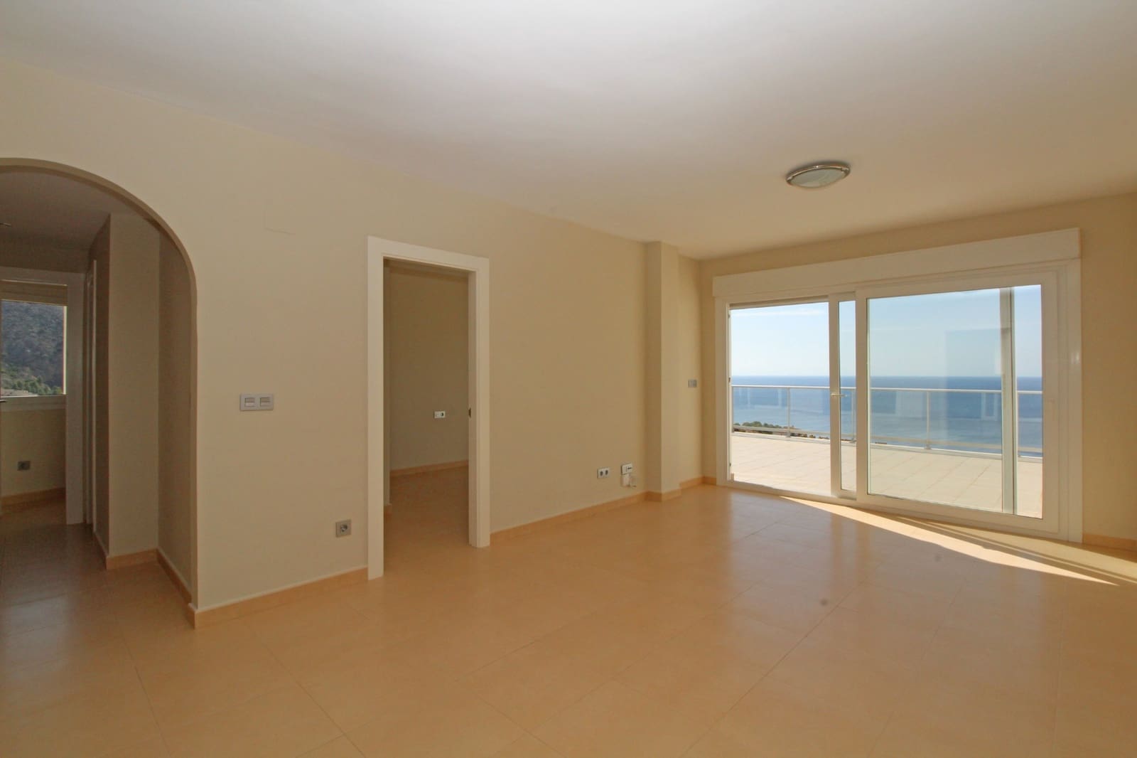 2 soveværelse Lejlighed til salg i Altea - € 435.000 (Ref: 8017988)