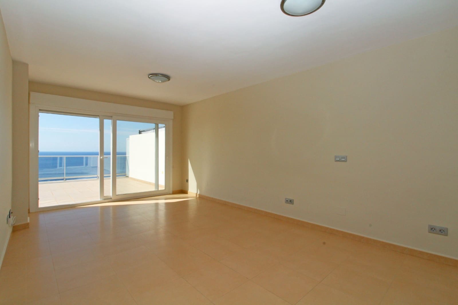 2 soveværelse Lejlighed til salg i Altea - € 435.000 (Ref: 8017988)