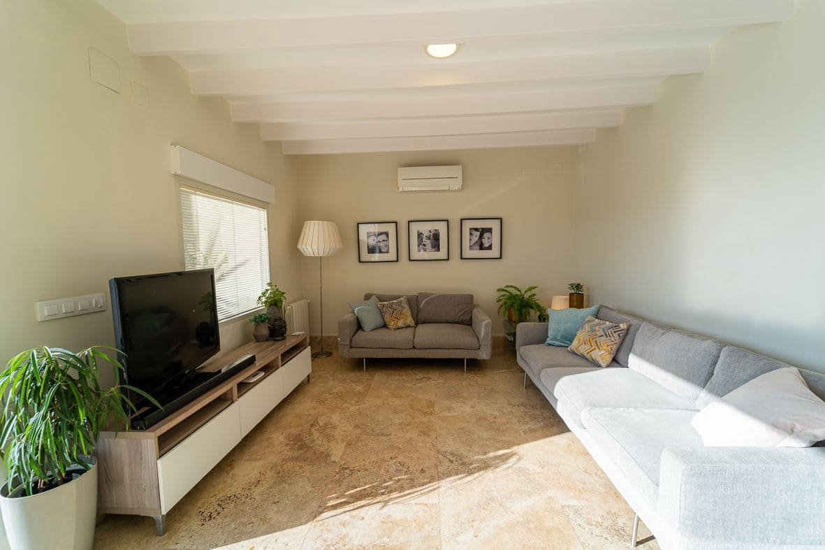 5 Zimmer Villa zu verkaufen in Denia mit Pool Garage - 1.220.000 € (Ref: 8017995)